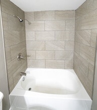 Cascade Place Apartments in Cullman, AL - Building Photo - Building Photo