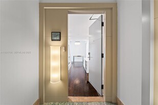 6799 Collins Ave in Miami, FL - Building Photo