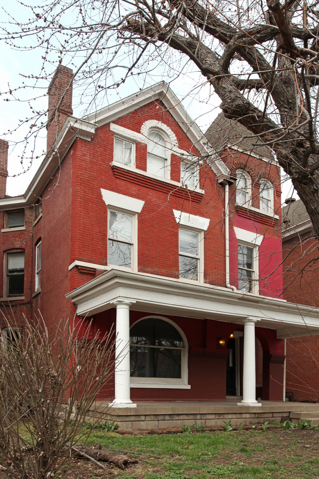 1436 S 2nd St in Louisville, KY - Foto de edificio - Building Photo