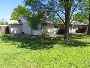 1460 Fetter St in Chico, CA - Building Photo - Building Photo