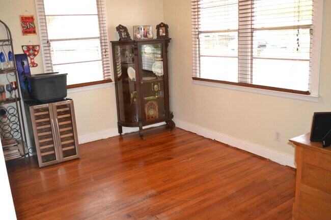 128 Gruner Rd in Metairie, LA - Building Photo - Building Photo