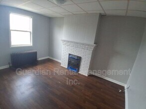 411 Simpson St in Thunder Bay, ON - Building Photo - Building Photo
