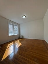 429 Fairmount Ave, Unit 403 in Jersey City, NJ - Building Photo - Building Photo