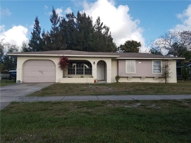 property at 333 NE Floresta Dr