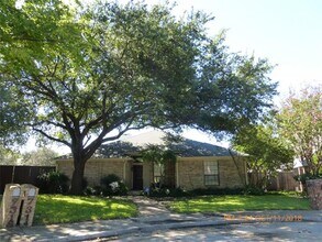 7314 Highland Glen Trail in Dallas, TX - Building Photo - Building Photo