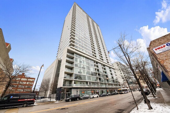 property at 1720 S Michigan Ave