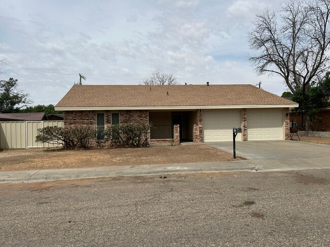 property at 1603 S Ike Ave