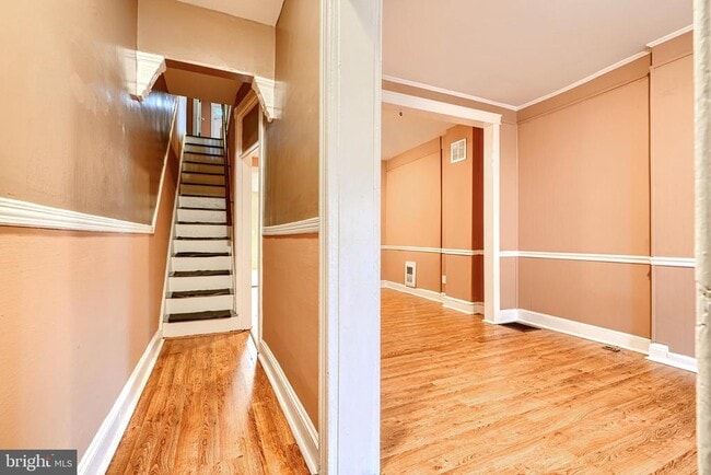 property at 2715 E Monument St