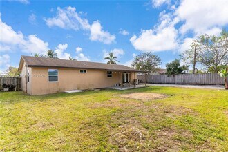 14943 SW 302nd Terrace in Homestead, FL - Building Photo - Building Photo