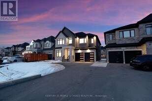 8915 Heritage Rd in Brampton, ON - Building Photo