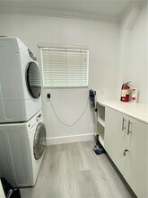 311 SW 27th Ave in Miami, FL - Building Photo - Building Photo