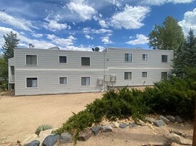 333 W Leroux St in Prescott, AZ - Building Photo