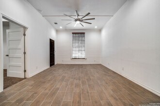 312 Quitman St in San Antonio, TX - Foto de edificio - Building Photo