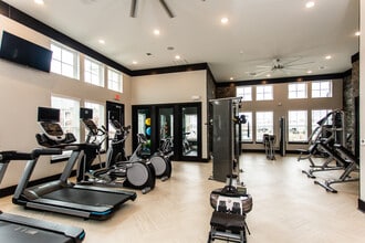 Provenance at Polaris in Lewis Center, OH - Foto de edificio - Interior Photo