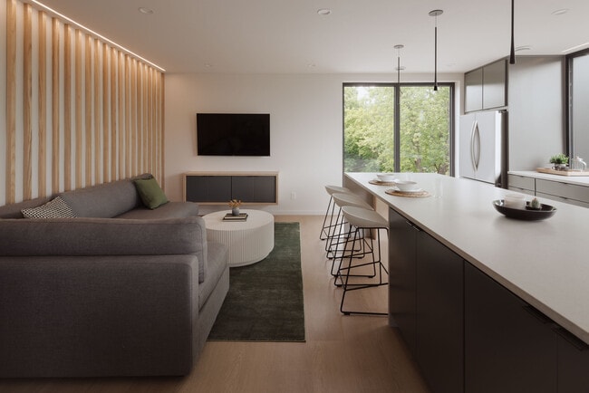 796 Stewart Ave in St. Paul, MN - Building Photo - Building Photo