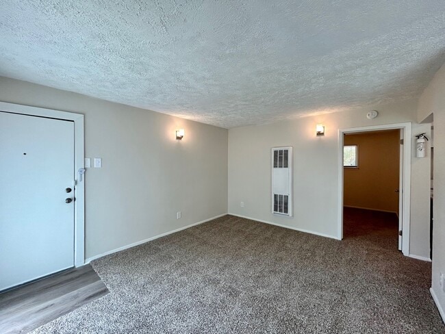 property at 3629 N MacGregor Way