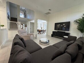 10204 Matoca Way in Austin, TX - Building Photo - Building Photo