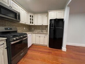53-62 61st St in Queens, NY - Building Photo - Building Photo