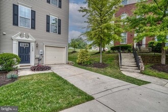 7330 Matchbox Alley in Elkridge, MD - Building Photo - Building Photo