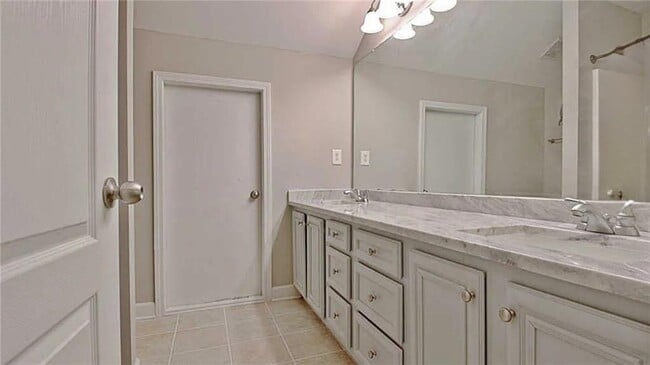 2717 Mt Carmel Rd in Hampton, GA - Building Photo - Building Photo