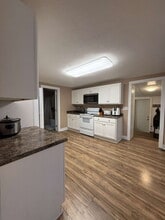 2801 Maple Ave in Terre Haute, IN - Building Photo - Building Photo