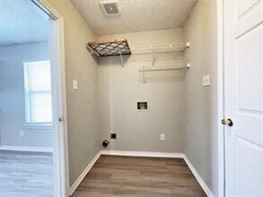 10910 Red Cedar Dr in Frisco, TX - Building Photo - Building Photo