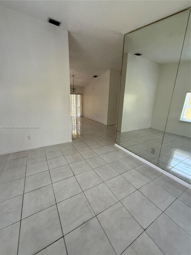 3794 Florida Ave in Miami, FL - Building Photo - Building Photo