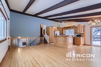 13508 Bryant Ave in Burnsville, MN - Building Photo - Building Photo