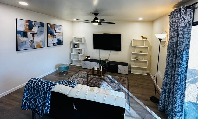 602 Lakeview Cir SE in Rio Rancho, NM - Building Photo - Building Photo