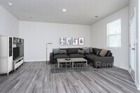 315 E Compass Wy photo'