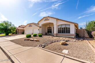 2230 E Whitten St in Chandler, AZ - Building Photo - Building Photo