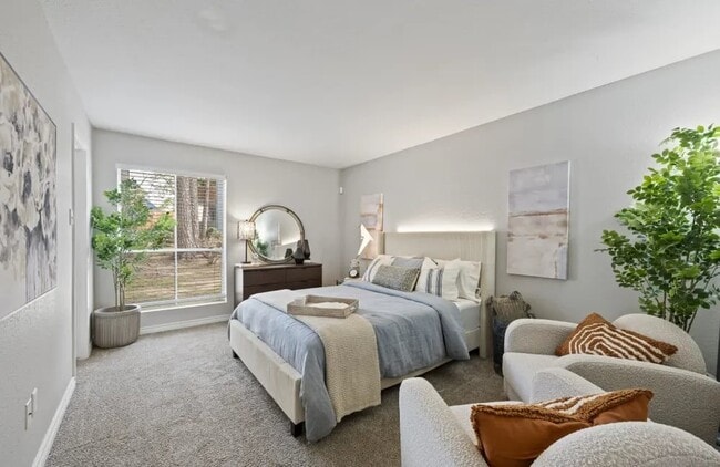 property at 2020 Plantation Dr