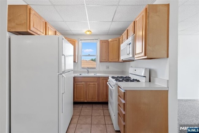 property at 275 Centre Ave