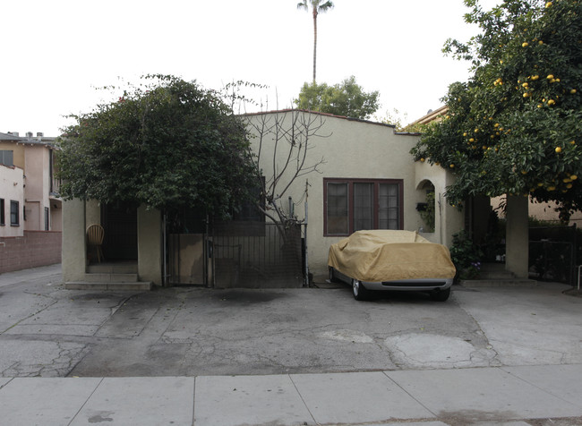 14332 Friar St in Van Nuys, CA - Building Photo - Building Photo