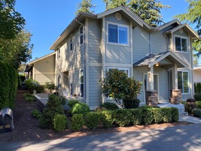 3405 Consolidation Ave, Unit #102 in Bellingham, WA - Foto de edificio - Building Photo