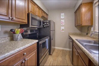 6774 Enchanted Oak Pl, Unit 3 in Memphis, TN - Building Photo - Building Photo