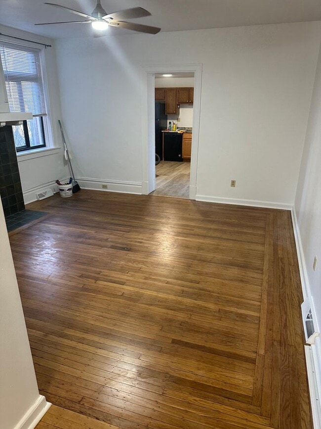407 S Aiken Ave in Pittsburgh, PA - Building Photo - Building Photo