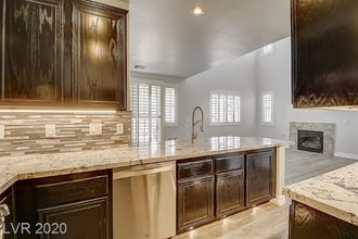 948 Coatbridge St in Las Vegas, NV - Building Photo - Building Photo