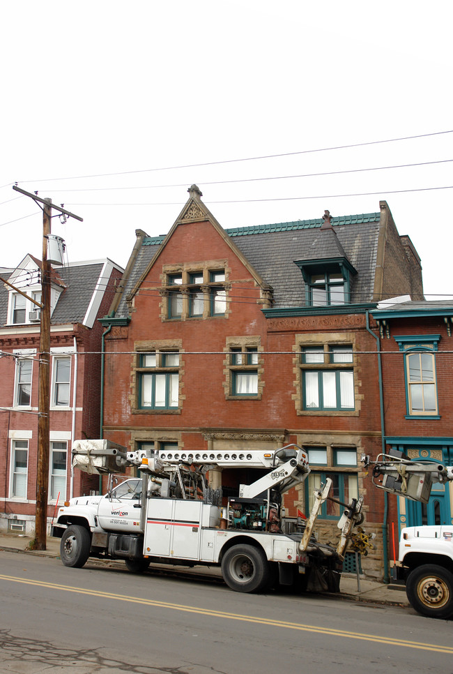 914 Western Ave in Pittsburgh, PA - Foto de edificio - Building Photo