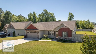 410 Sea Buoy Ln in Sneads Ferry, NC - Building Photo - Building Photo