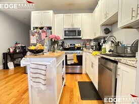 6 Islington St in Boston, MA - Building Photo