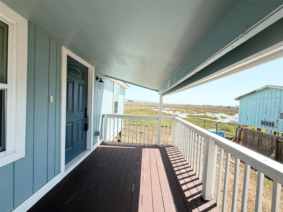 738 Caisson St in Freeport, TX - Building Photo