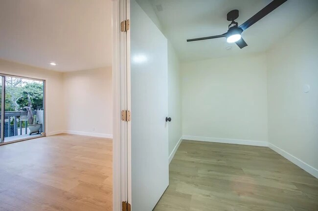 360 N Detroit St in Los Angeles, CA - Foto de edificio - Building Photo