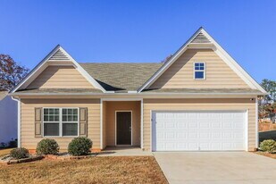 32 Susie Creek Walk in Villa Rica, GA - Building Photo