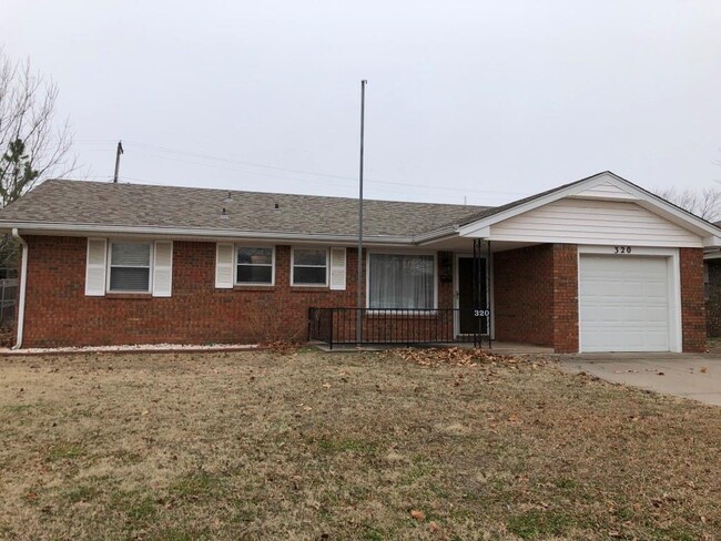 property at 320 Mimosa Dr