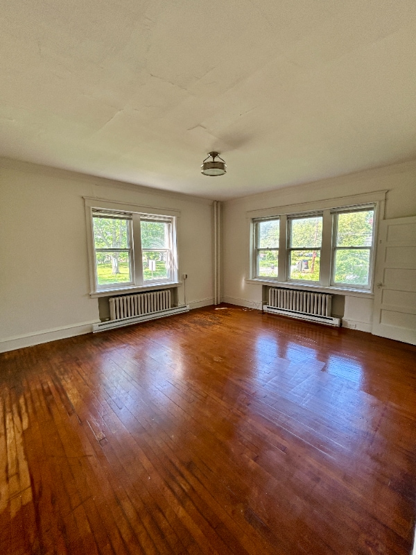2010 Woodlawn Ave in Wilmington, DE - Building Photo - Building Photo