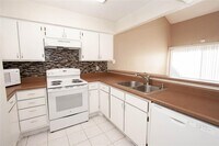 13037 Wirevine Ln photo'