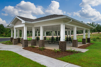 The Vinings of Augusta Senior Community in Augusta, GA - Building Photo - Building Photo