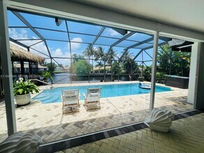 2827 McKinley St in Hollywood, FL - Foto de edificio - Building Photo