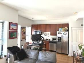 830 W Leland Ave in Chicago, IL - Building Photo - Building Photo